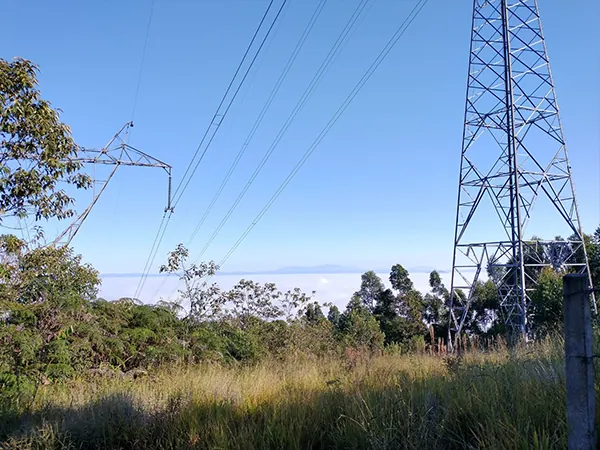 Trilha do Pico do Urubu